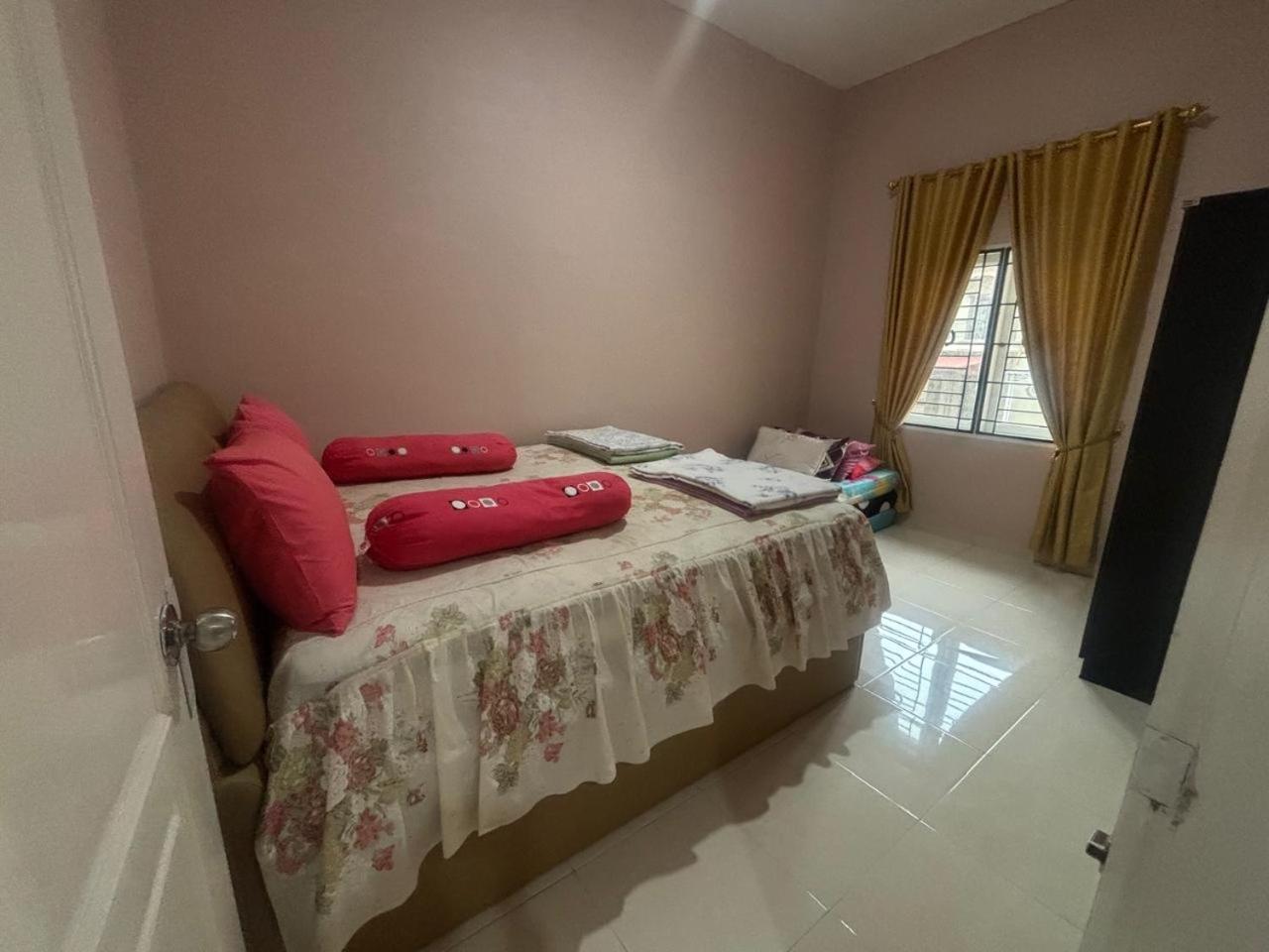 Villa Brastagi Resort Jalan Mimpin Tua Blok C No. 41 Berastagi Kültér fotó
