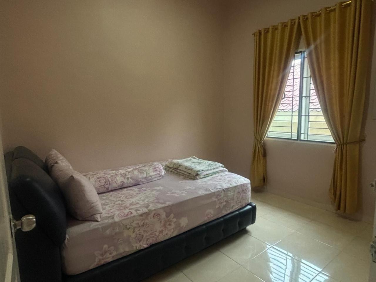 Villa Brastagi Resort Jalan Mimpin Tua Blok C No. 41 Berastagi Kültér fotó