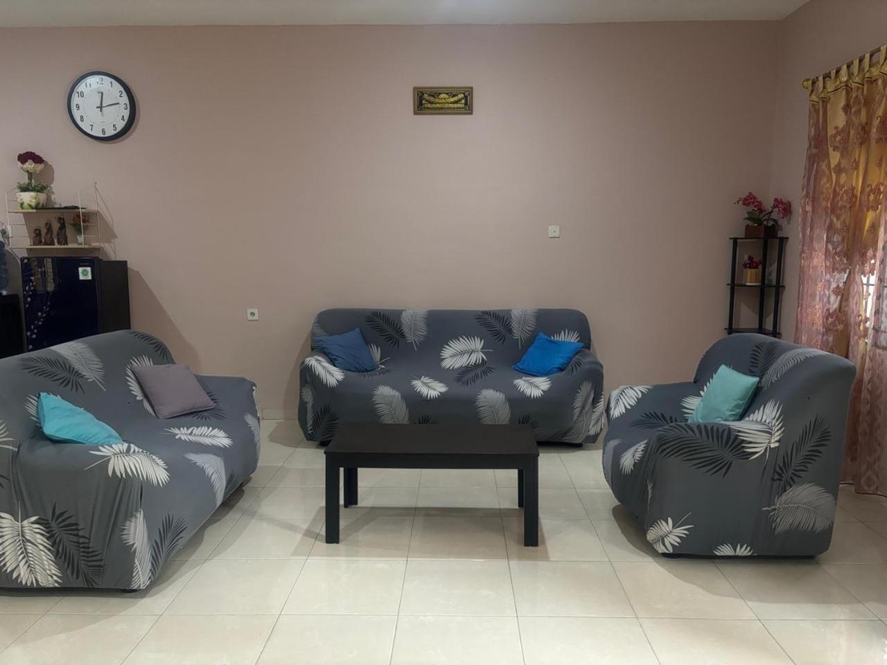 Villa Brastagi Resort Jalan Mimpin Tua Blok C No. 41 Berastagi Kültér fotó