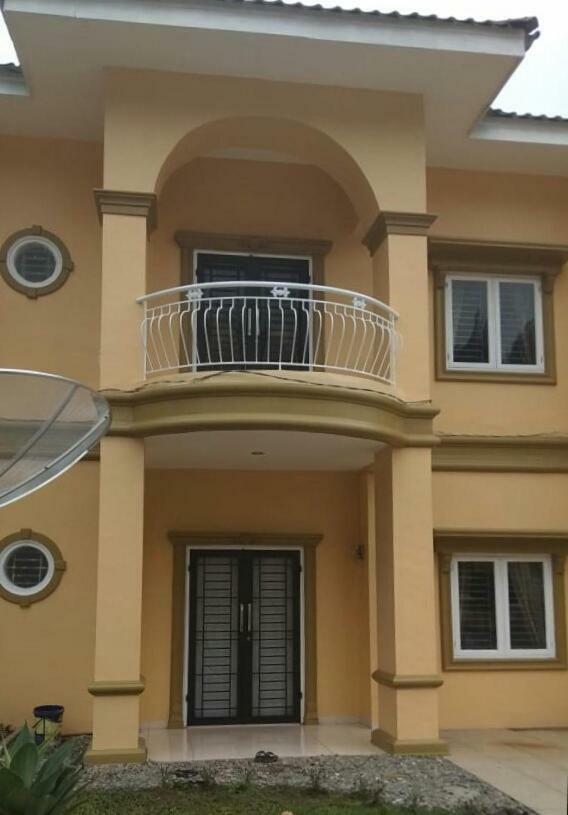 Villa Brastagi Resort Jalan Mimpin Tua Blok C No. 41 Berastagi Kültér fotó